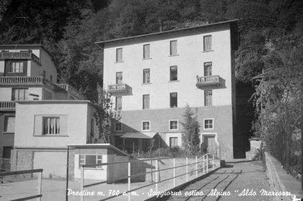 prestine_195070_casaparrocchiale.jpg